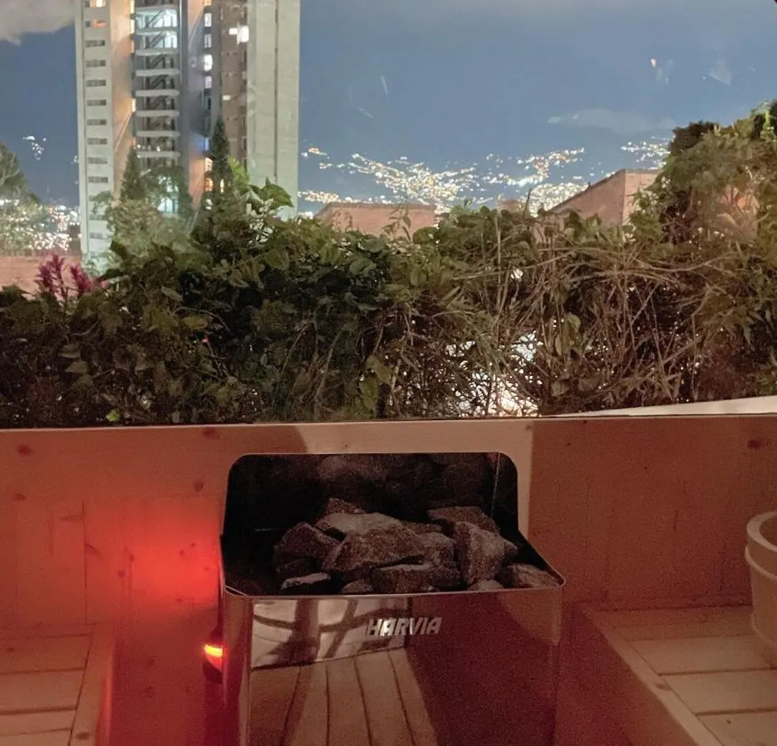 Wellness , Infrared Sauna, Pool, Gym, Bar & Views Medellín Villa