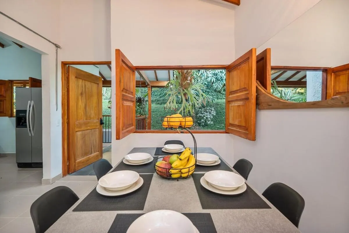 Wellness , Infrared Sauna, Pool, Gym, Bar & Views Medellín Colombia