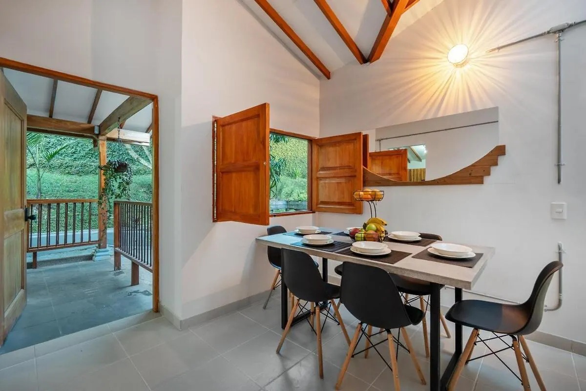 Wellness , Infrared Sauna, Pool, Gym, Bar & Views Medellín 0*,