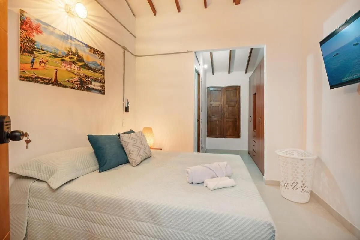 Villa Wellness , Infrared Sauna, Pool, Gym, Bar & Views Medellín Colombia