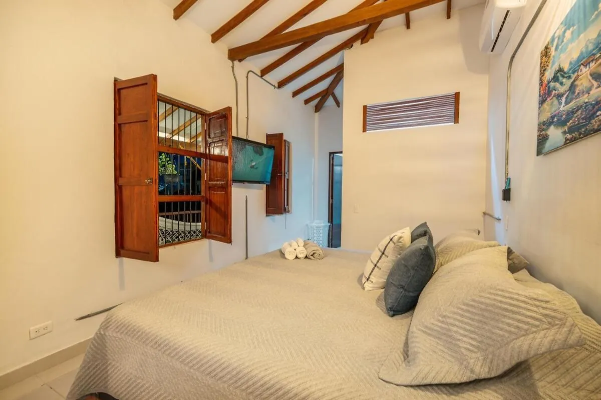 Wellness , Infrared Sauna, Pool, Gym, Bar & Views Medellín Villa