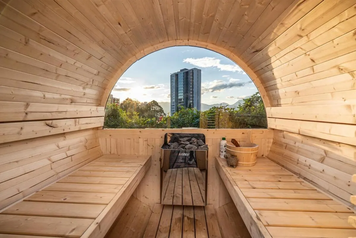 Villa Wellness , Infrared Sauna, Pool, Gym, Bar & Views Medellín