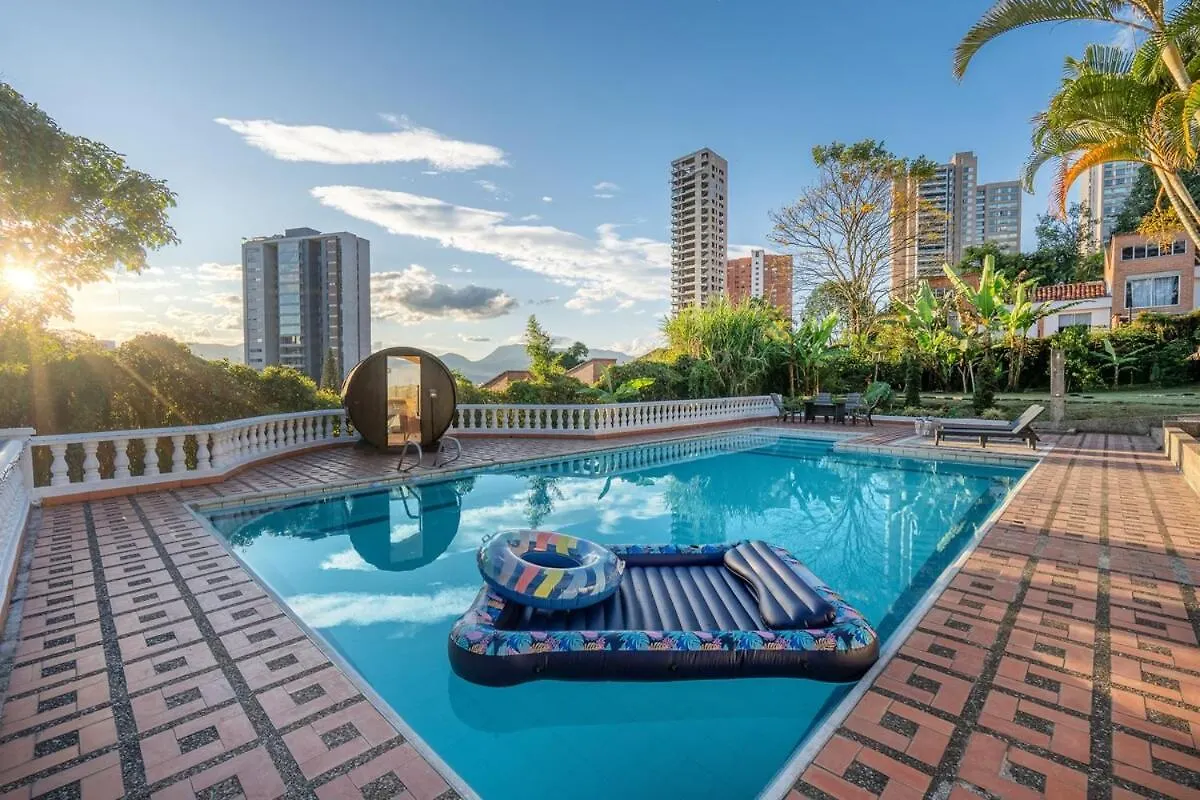 Wellness , Infrared Sauna, Pool, Gym, Bar & Views Medellín 0*,  Colombia