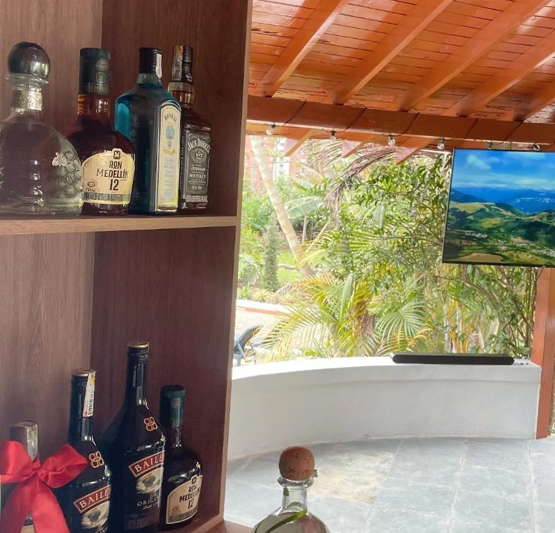 Wellness , Infrared Sauna, Pool, Gym, Bar & Views Medellín 0*,